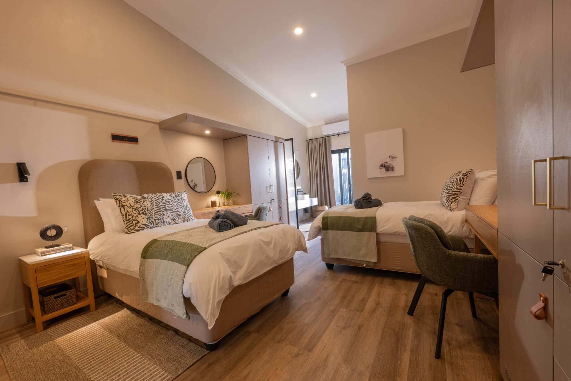 Double Room - Beds (1)