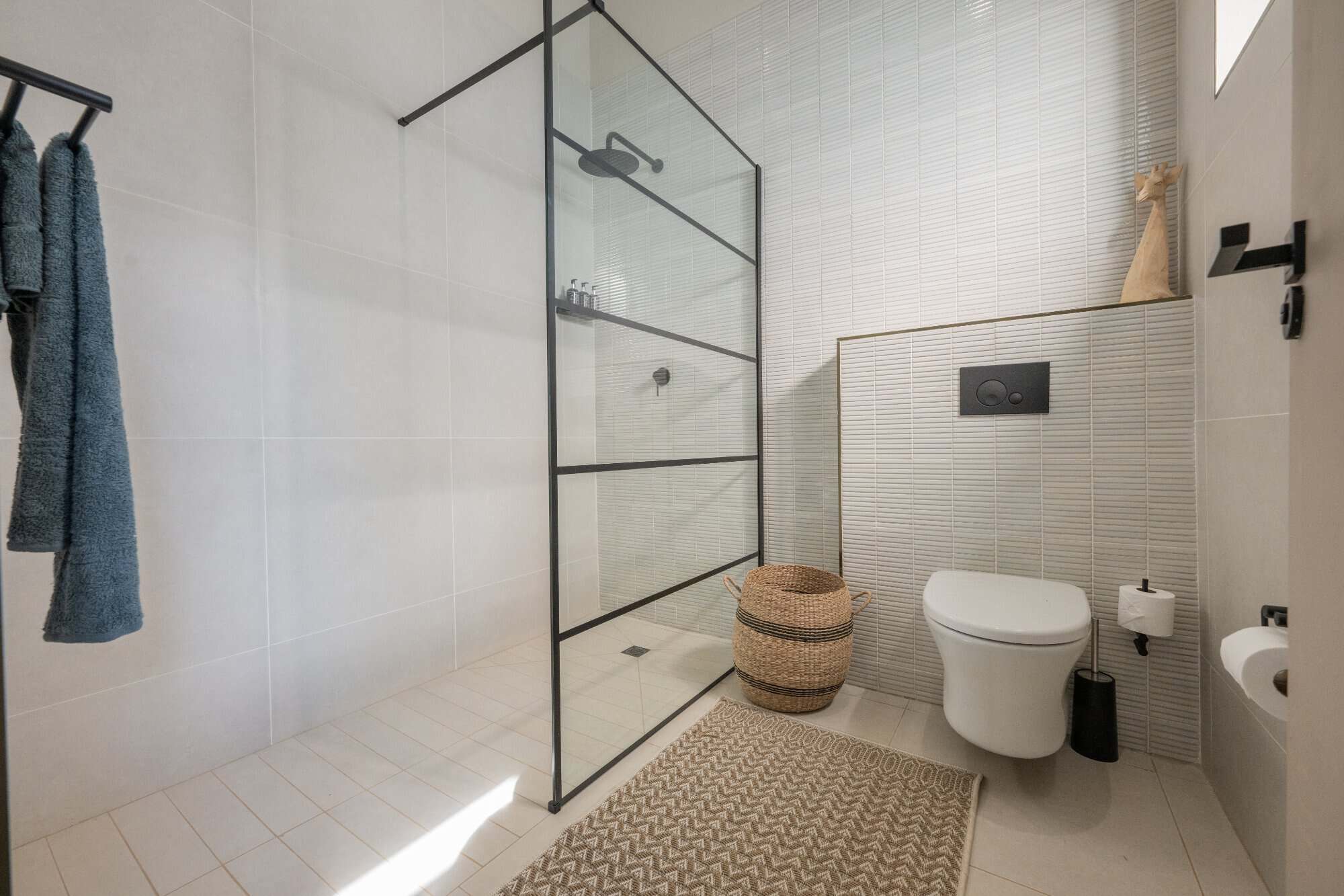 Private Room - Open Shower